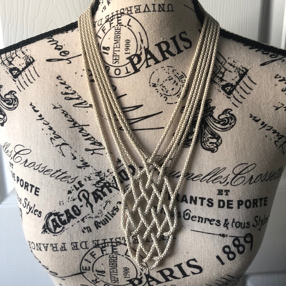 Woven white metal basketweave necklace
